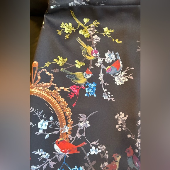 Stunning Ted Baker Pencil skirt - Picture 8 of 8